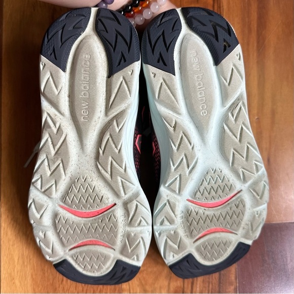 New Balance 790 V6 Running Sneakers - Picture 6 of 8